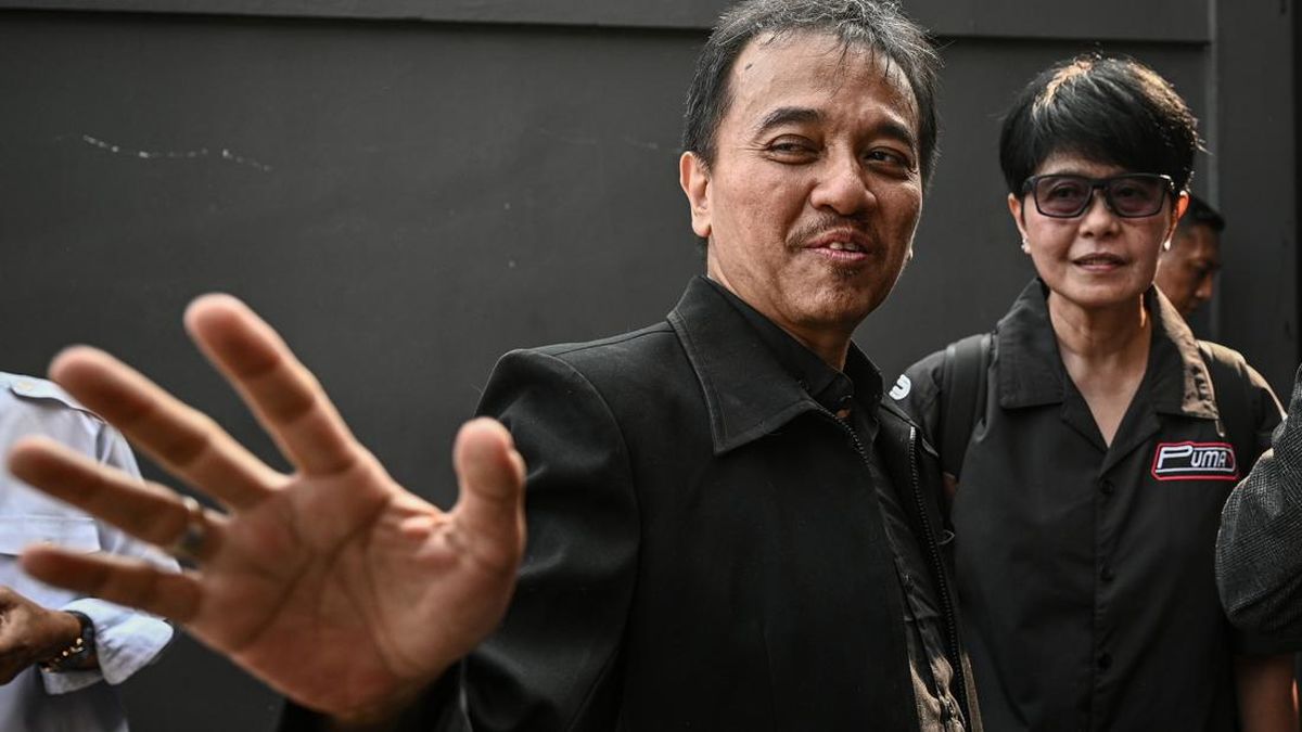 Nasib Status Tersangka Roy Suryo Diputuskan Hari Ini